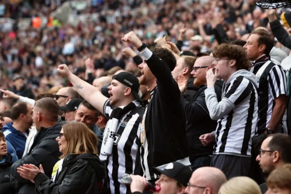 Andy Burnham renews call to lift football stadium alcohol ban