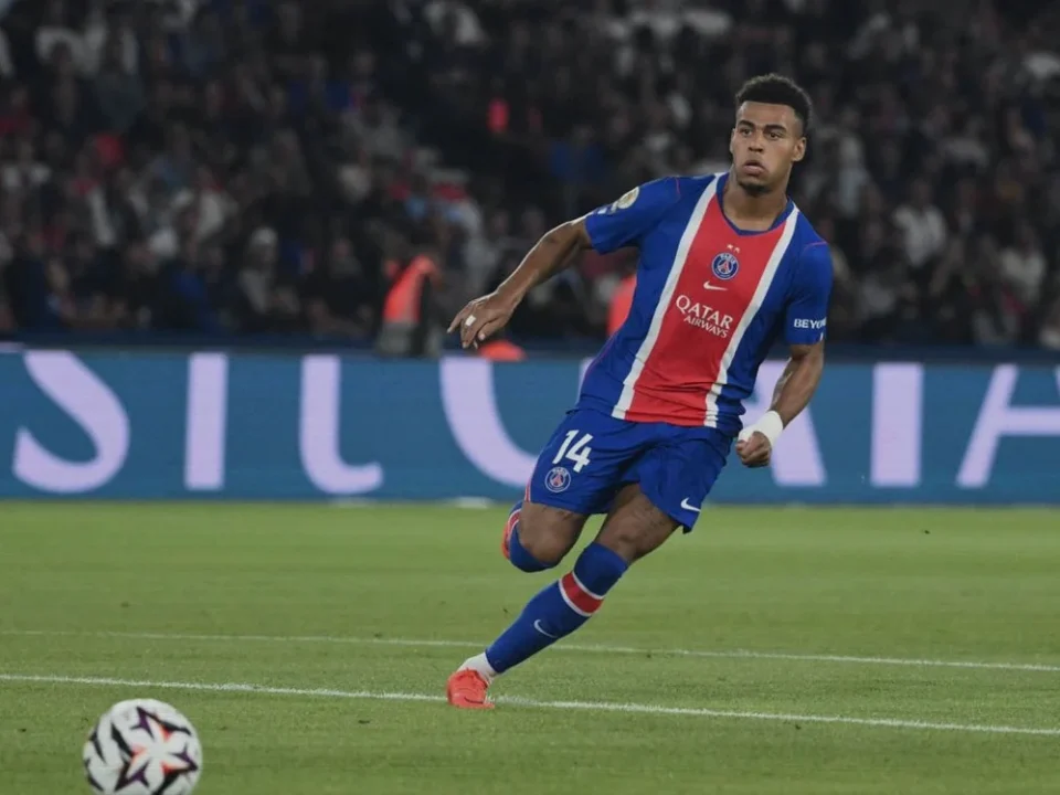 PSG Open Contract Renewal Talks with Désiré Doué