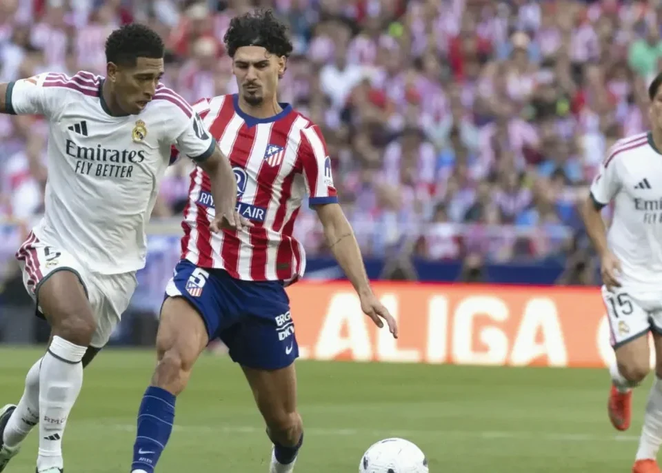 La Liga table: Barcelona lead after Atlético beat 10-man Real Madrid