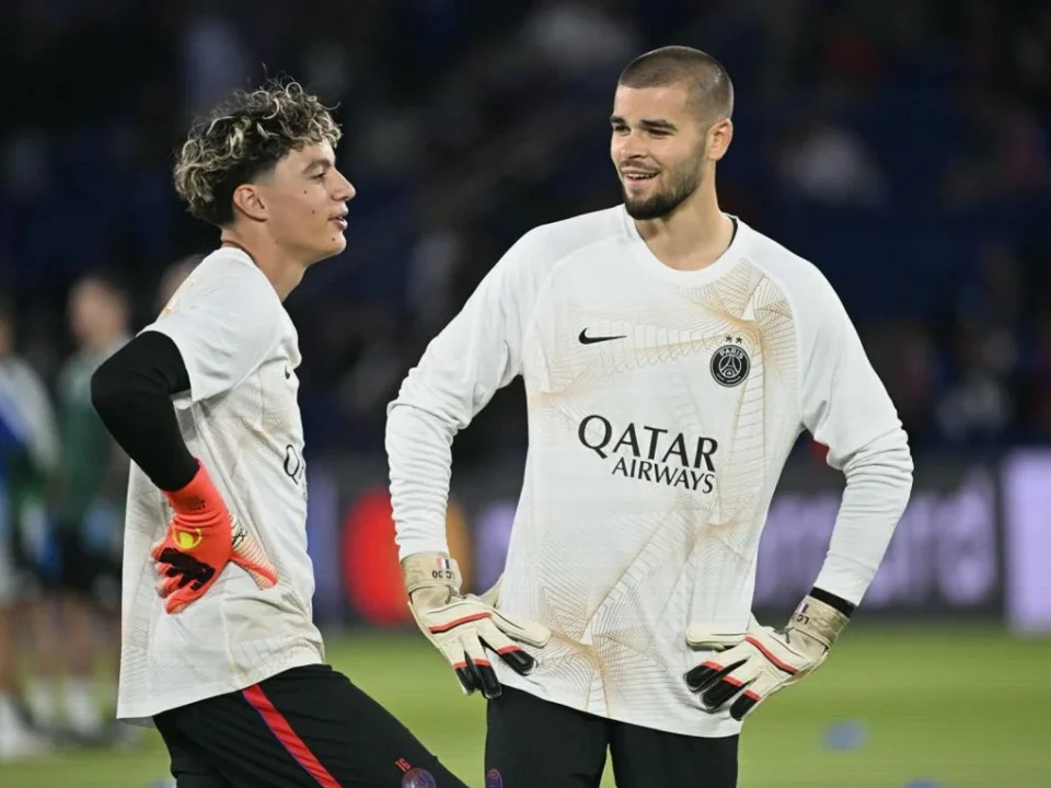 Adam Mouak: PSG’s 17-Year-Old Goalkeeper Joins Marseille Squad