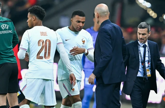 Mbappé Released from France Squad After Knee Injury in Turkey Win