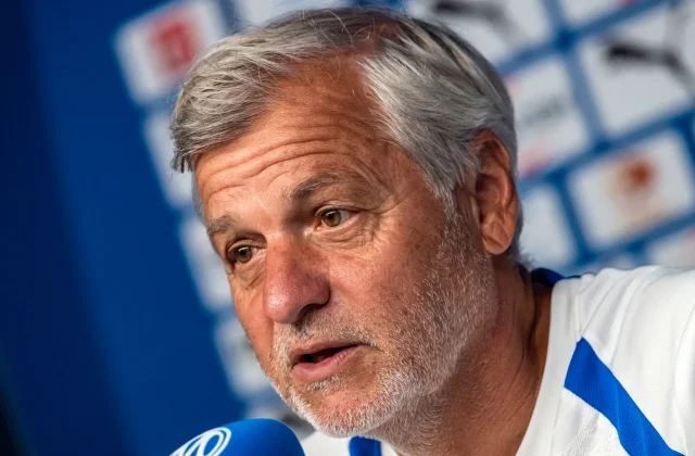Bruno Genesio Takes Responsibility as Marseille Prepare for PSG Clash