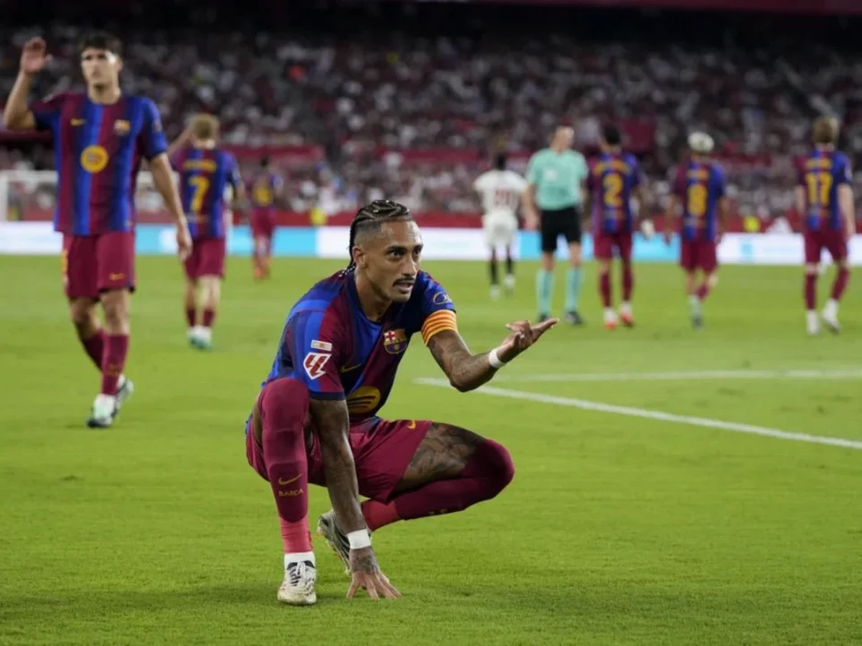 Raphinha Hat-Trick Fires Barcelona to Comeback Win at Sevilla