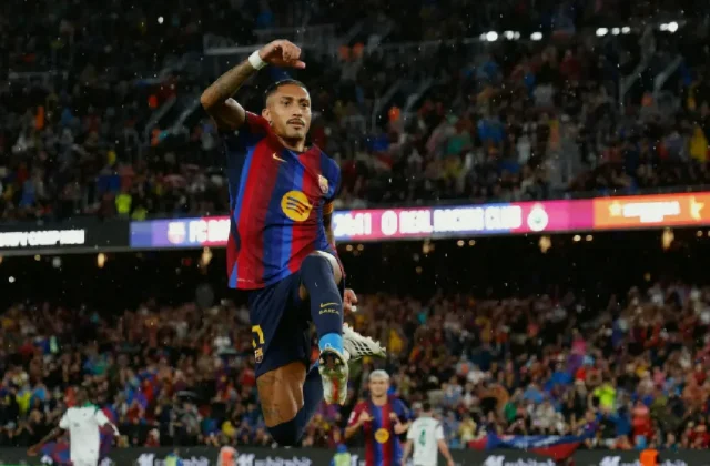 Raphinha Nears Ronaldo Record After Barcelona Hat-Trick Against Sevilla