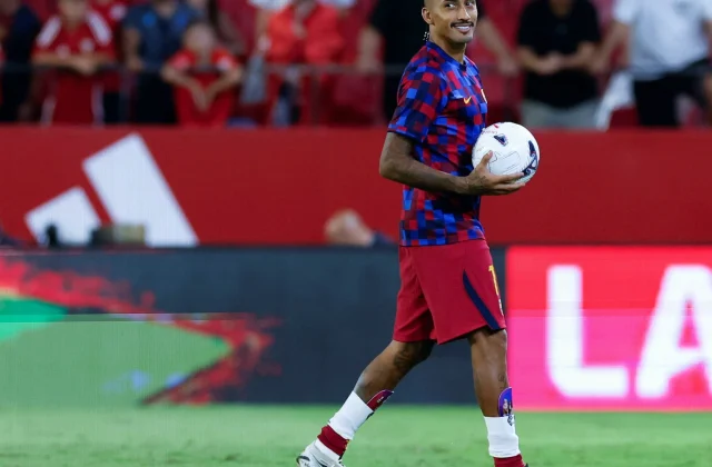 Raphinha’s Sevilla Hat-Trick Sends Barcelona Clear at the Top