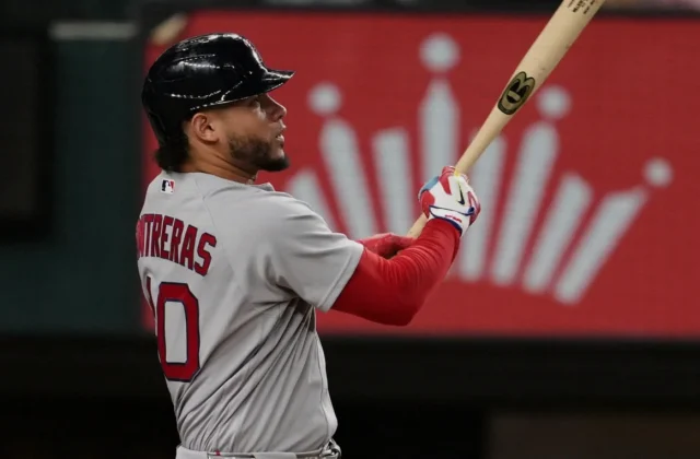 Rangers Pull Away Late to Beat Red Sox 7-3 in Arlington