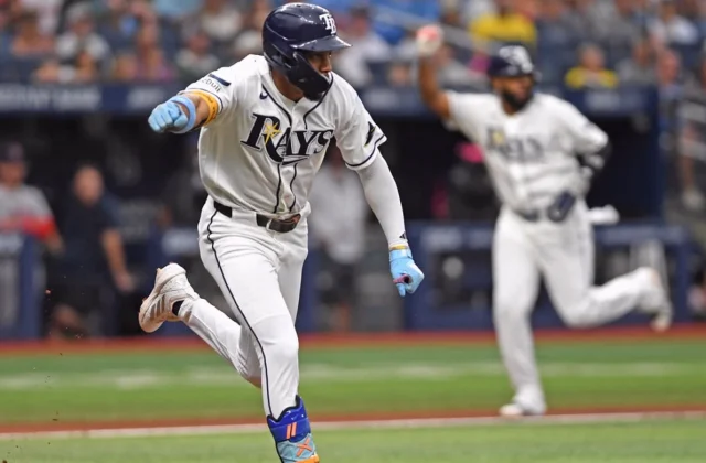 Rays Beat Red Sox to Finish Trop Schedule Near AL East Crown