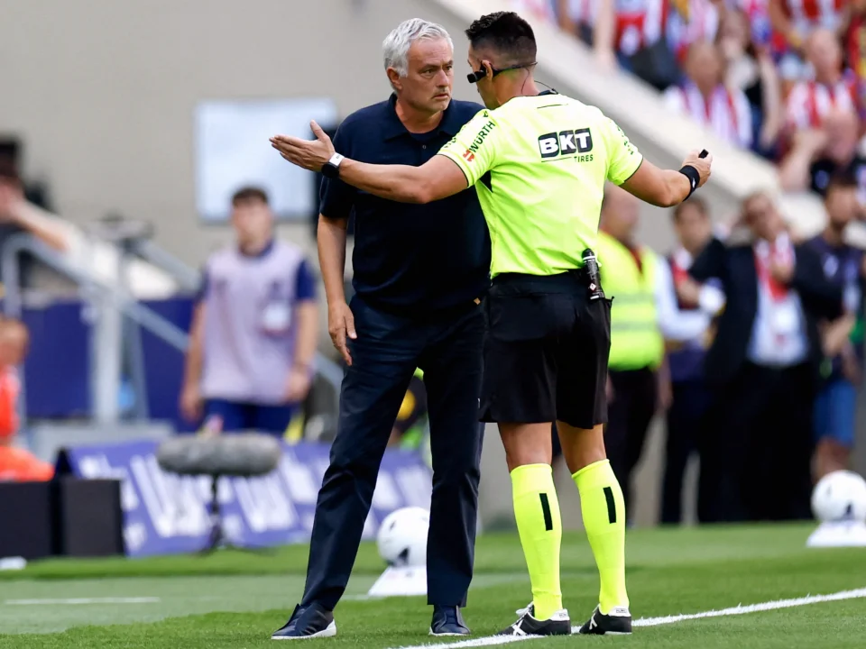Mourinho Gives Real Madrid Four-Day Break After Atlético Defeat
