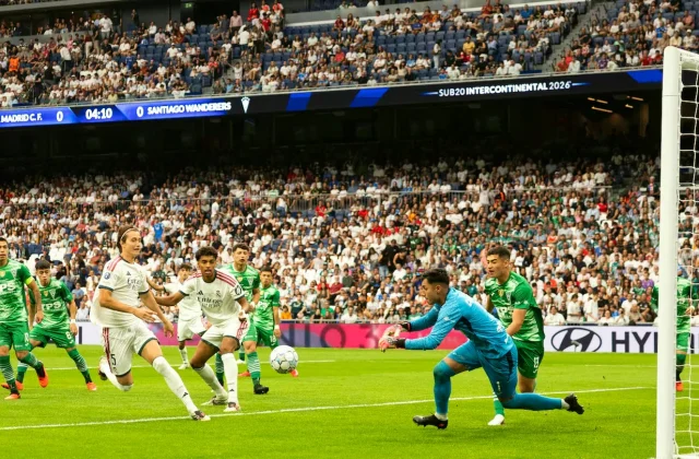 Dani Yáñez Free-Kick Puts Real Madrid U20 Ahead in Intercontinental Final