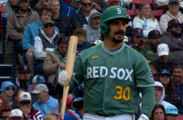 Mickey Gasper Leaves Red Sox Win With Right Biceps Injury