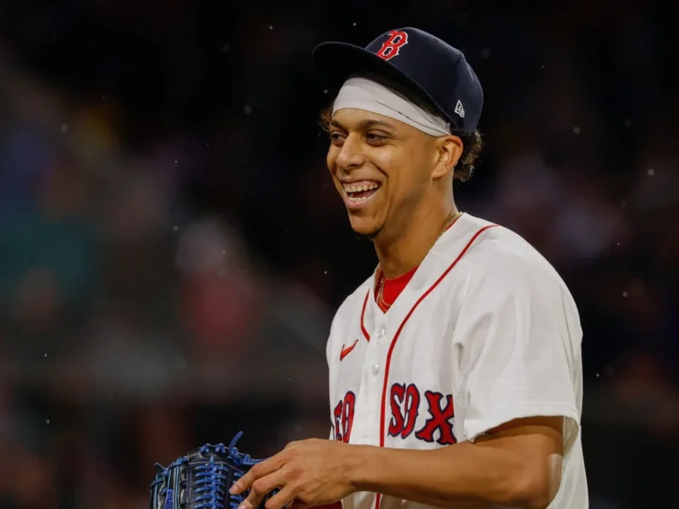 Red Sox Sweep Cubs as Fenway Regular-Season Schedule Ends Early