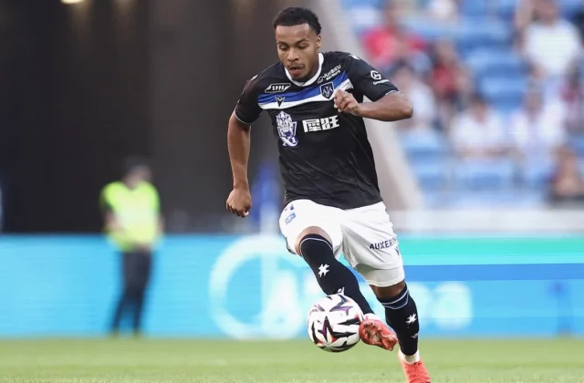 Cameron Archer’s Fast Start Boosts Auxerre Ahead of Brest Test