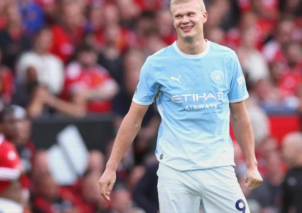 Haaland’s Late Goal Seals Manchester Derby Win for 10-Man City