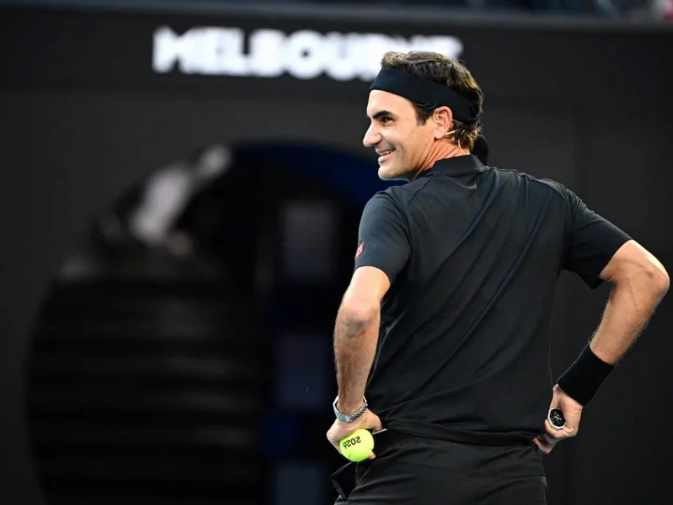 Roger Federer’s Football Skill Earns Thierry Henry’s Approval