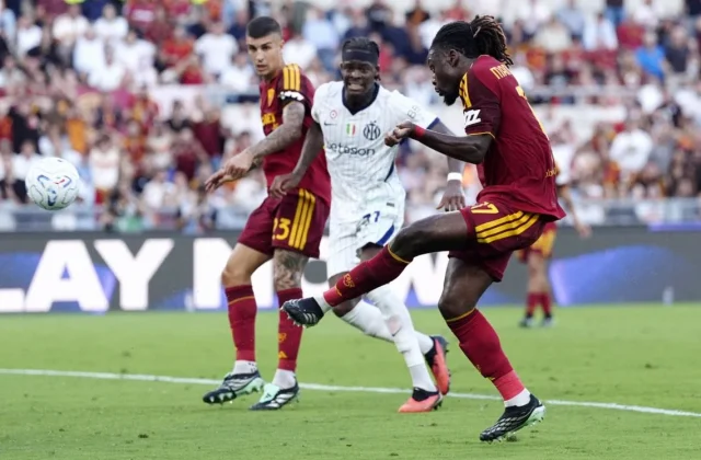 Lautaro Martinez Double Earns Inter 2-2 Draw at Roma