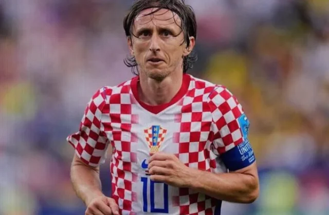 Milan Face Modric Workload Concern After Croatia Call-Up
