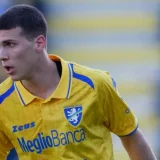 Giorgi Kvernadze Shines for Frosinone with Three Goals and an Assist