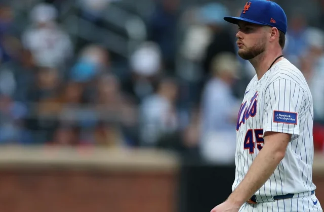 Mets Shut Down Christian Scott for Season With Left Knee Inflammation