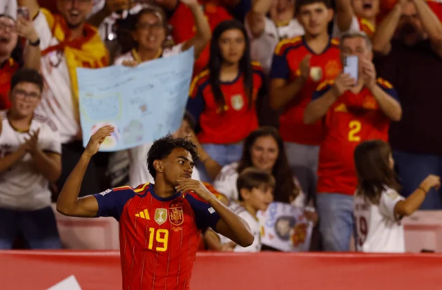 Lamine Yamal Caps Spain’s 25-Pass Goal in Croatia Rout