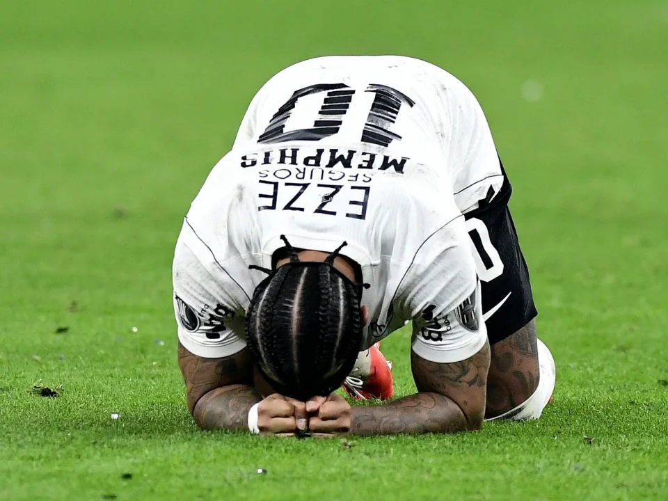 Xavi Leaves Memphis Depay Out of First Netherlands Nations League Squad