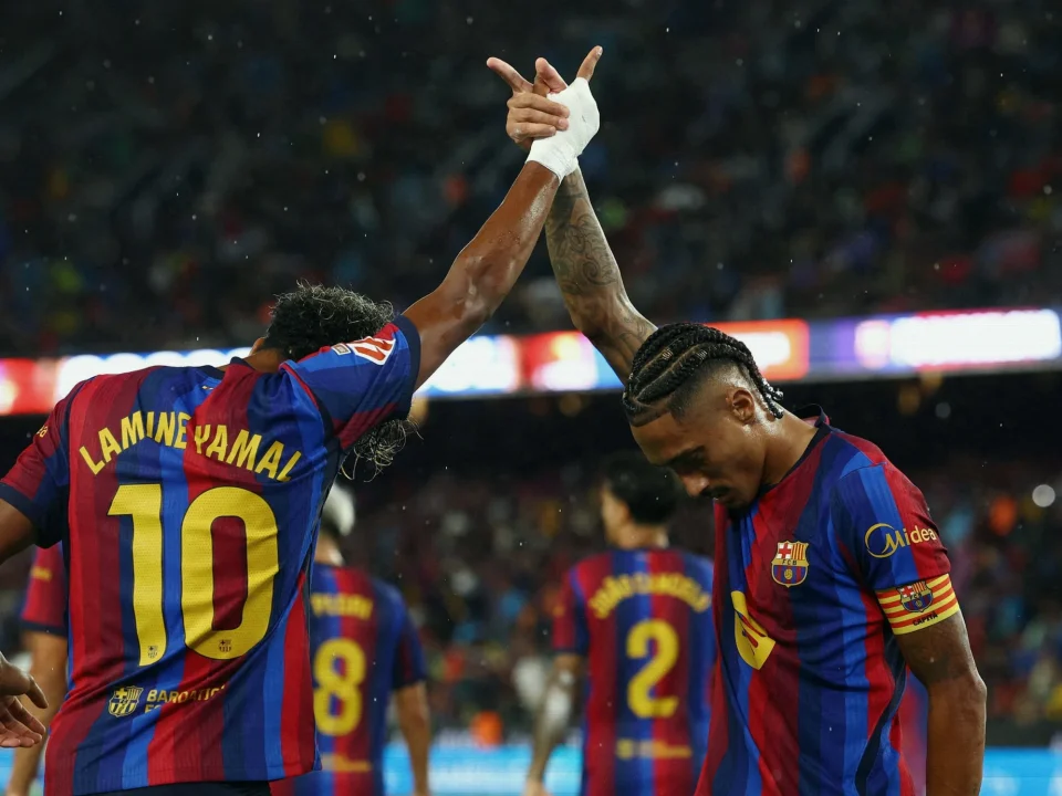 Raphinha Hat-Trick Powers Barcelona to 7-2 Win Over Racing Santander