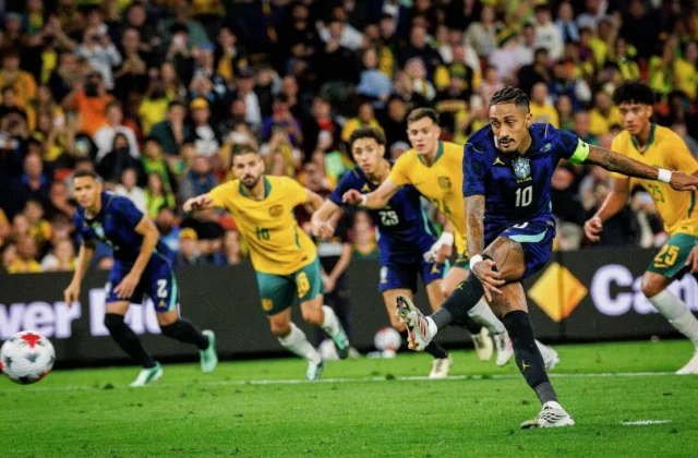 Brazil Beat Australia 4-2 as Raphinha and Vinicius Find the Net