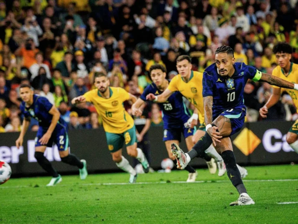 Brazil Beat Australia 4-2 as Raphinha and Vinicius Find the Net