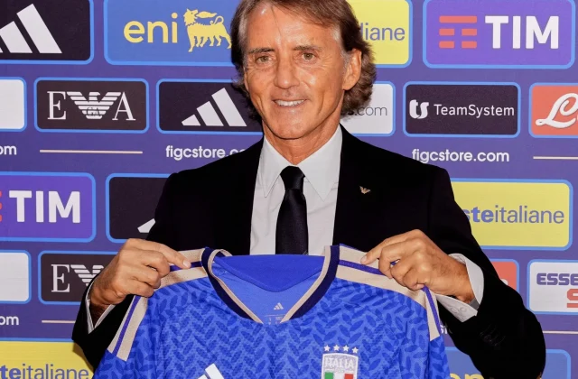 Mancini Names 34-Man Italy Squad with Nine First-Time Call-Ups