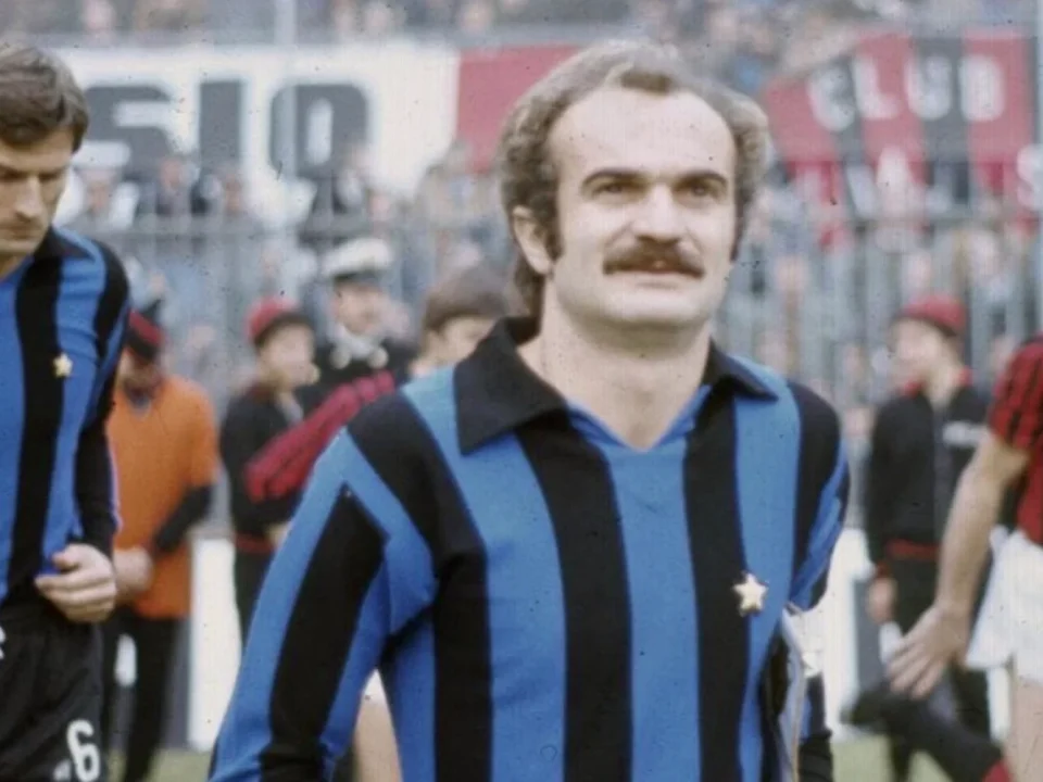 Inter Icon Sandro Mazzola Dies Aged 83