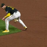 Ryan O’Hearn’s Between-the-Legs Flip Retires Massey at First
