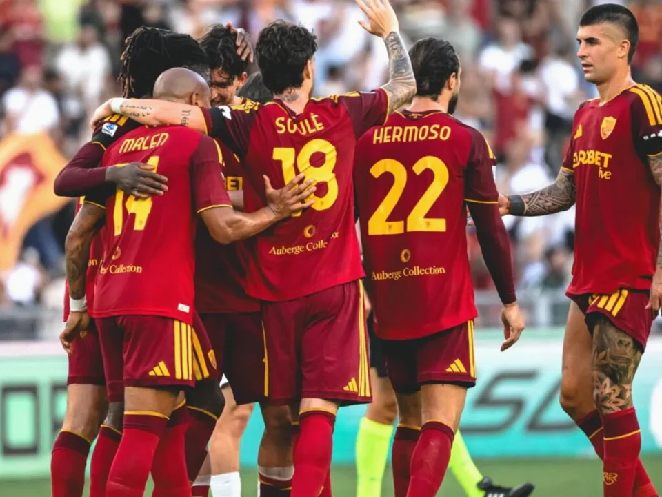 Roma Send 12 Players on International Duty Ahead of Como Trip