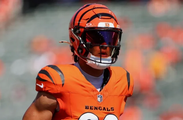 Bengals WR Andrei Iosivas sidelined 4-6 weeks with thumb injury