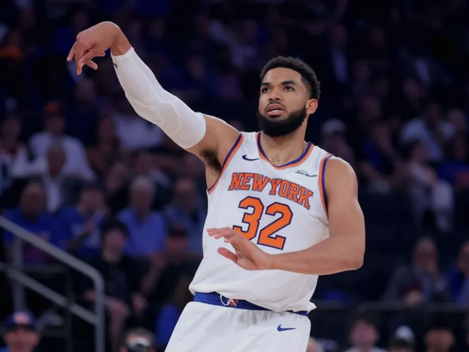 Karl-Anthony Towns Extension Talks Stalled as Knicks Open Camp