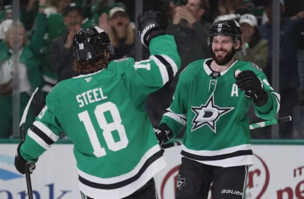 Dallas Stars Lock Up Sam Steel Through 2030-31