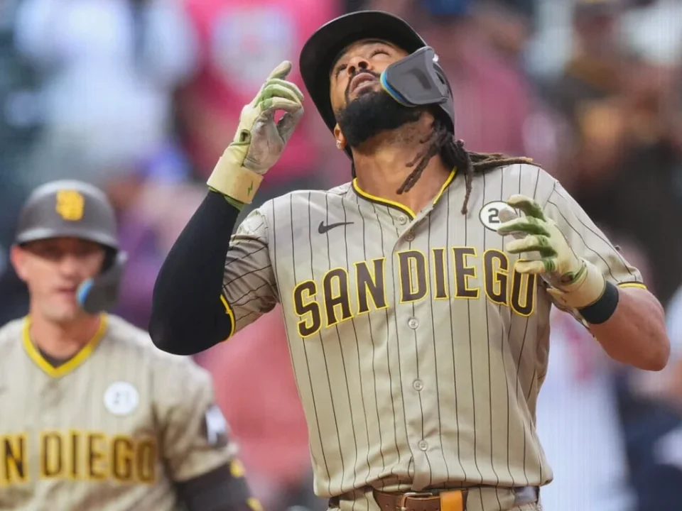 Rockies Rout Padres 9-3 to End San Diego’s Eight-Game Winning Streak