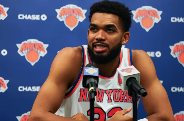 Knicks Open Training Camp as Defending NBA Champions