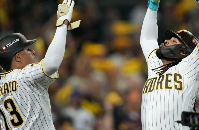 Padres’ Tatis, Machado Go Back-to-Back to Open NL Wild Card Game 1
