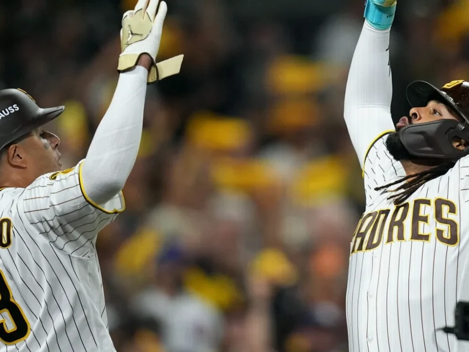 Padres’ Tatis, Machado Go Back-to-Back to Open NL Wild Card Game 1