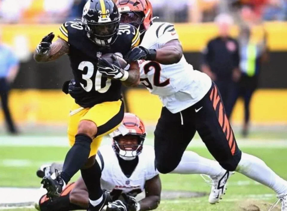 Jaylen Warren Powers Steelers Offense With Career Day vs. Bengals