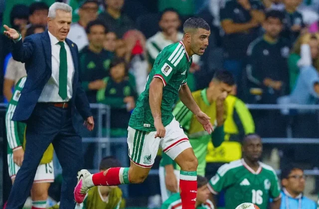 Aguirre Faces Erik Lira Questions as Valencia Rebuild Begins