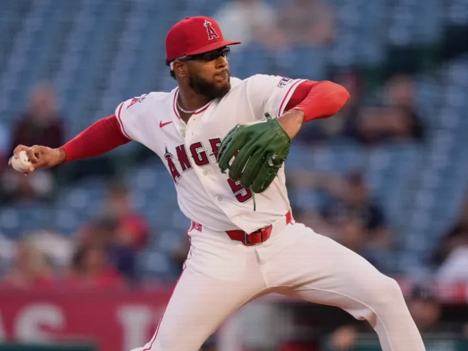 Walbert Ureña Fans Career-High Nine as Angels Edge Twins in 10