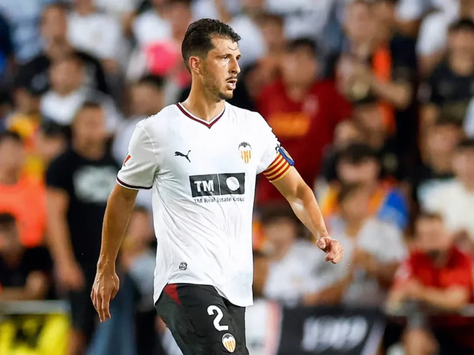 Valencia vs Real Sociedad: Sánchez in Charge Before Aguirre Arrival