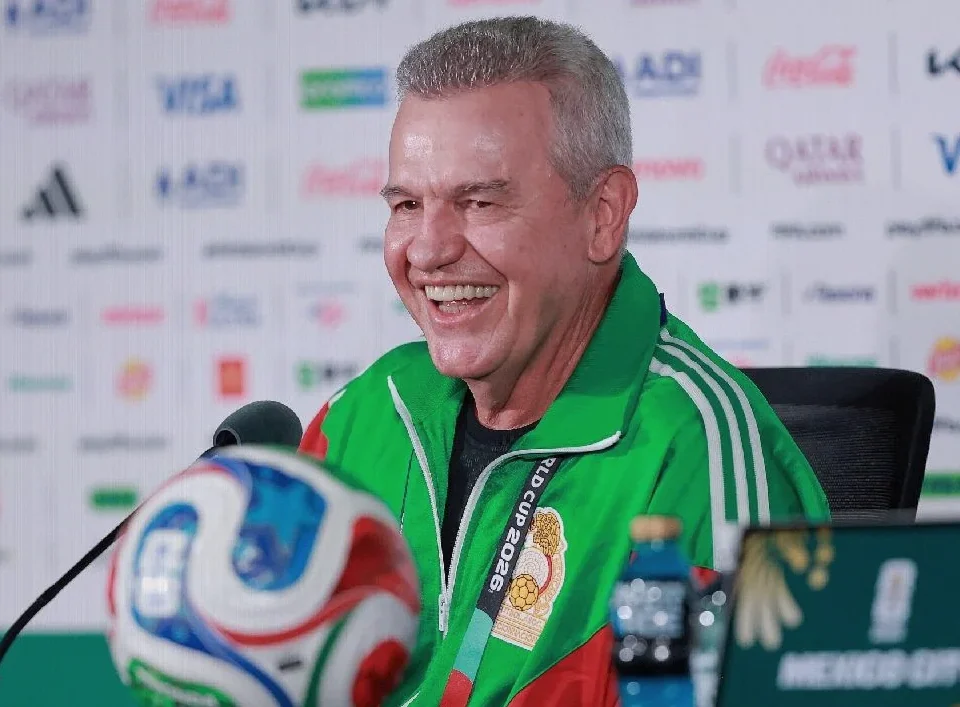 Valencia Appoint Javier Aguirre to Lead LaLiga Survival Fight