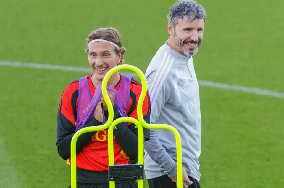 Van Bommel Tells Belgium They Were Close to World Cup Glory