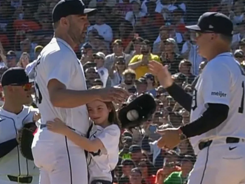 Justin Verlander Fans Six in Final MLB Start at Comerica Park