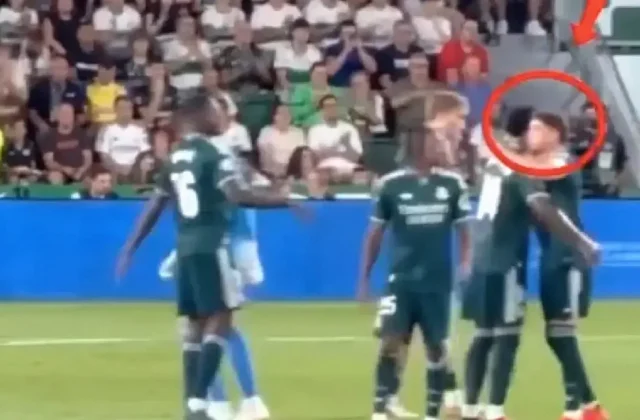 Tchouaméni and Valverde Embrace After Real Madrid’s Dramatic Elche Win