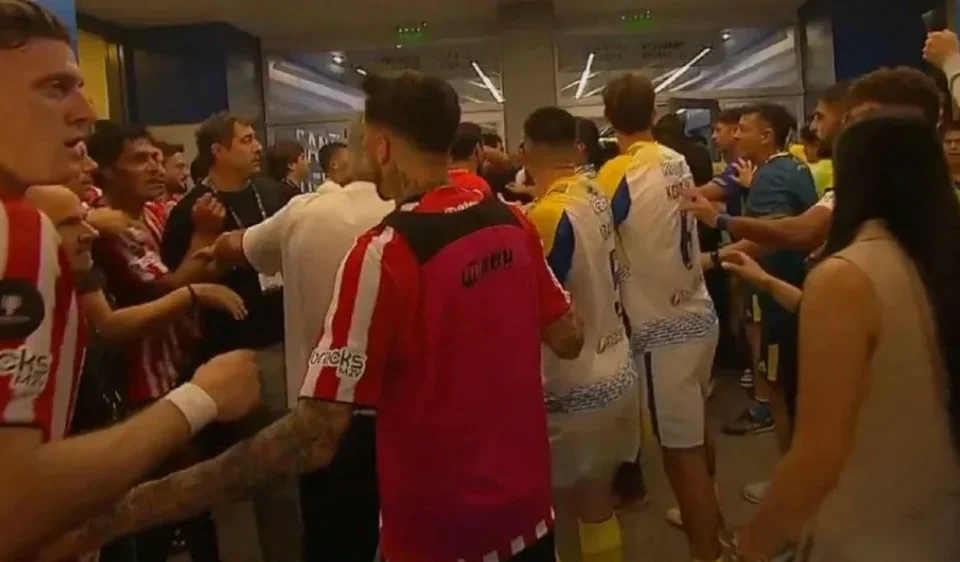 Rosario Central Beat Estudiantes to Win Supercopa Internacional