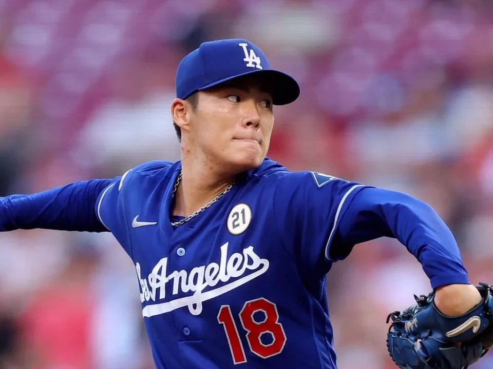 Yamamoto Rebounds From Wild Start to Lead Dodgers Past Reds 4-0