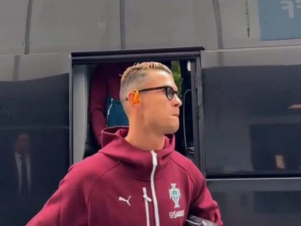 Portugal Fans Back Jorge Jesus but Vote Ronaldo Out Against Denmark