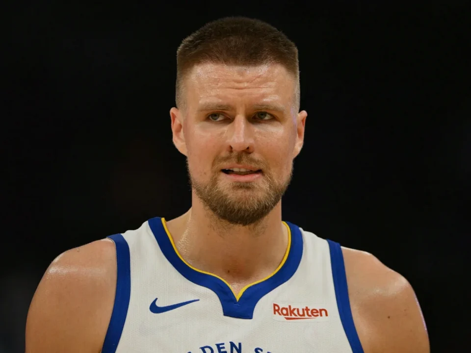 Kristaps Porzingis Out Indefinitely as Warriors Open Training Camp
